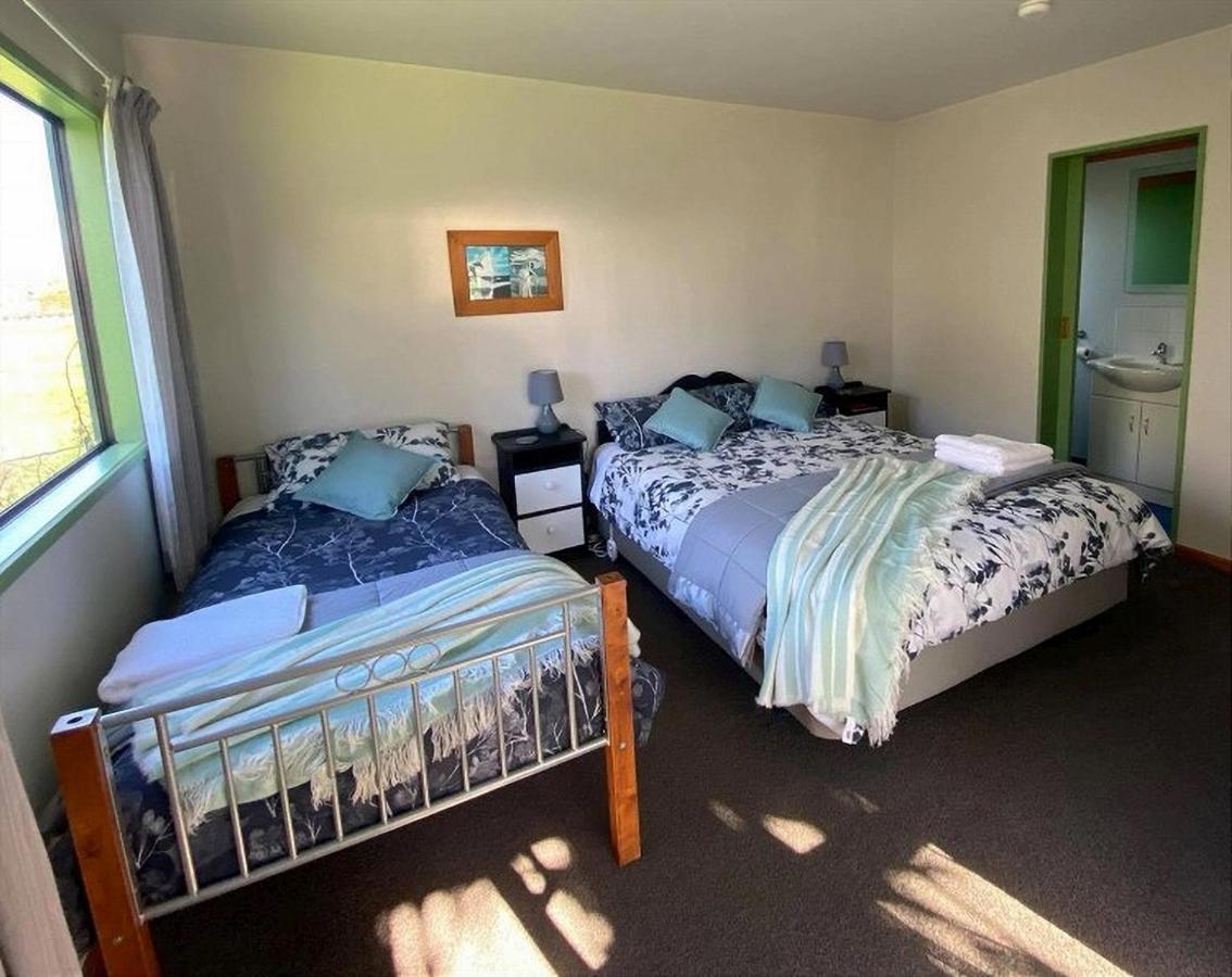 White Elephant Accomodation Motueka Extérieur photo